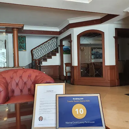 Marina Court Luxury Penthouse Aparthotel